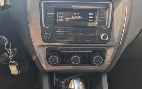 Volkswagen Jetta VI, 2018 год, 1 950 000 рублей, 34 фотография