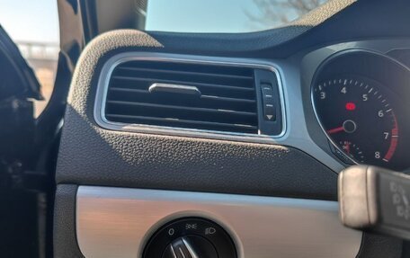 Volkswagen Jetta VI, 2018 год, 1 950 000 рублей, 33 фотография