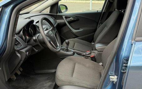 Opel Astra J, 2013 год, 820 000 рублей, 14 фотография