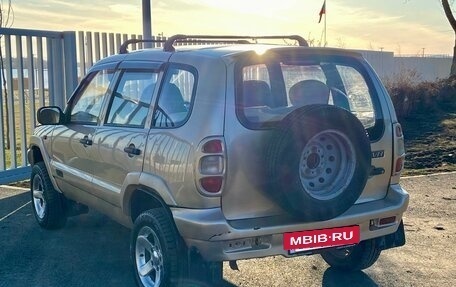 Chevrolet Niva I рестайлинг, 2004 год, 200 000 рублей, 3 фотография