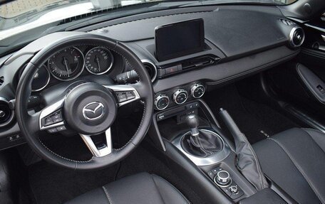 Mazda MX-5, 2023 год, 3 070 000 рублей, 15 фотография