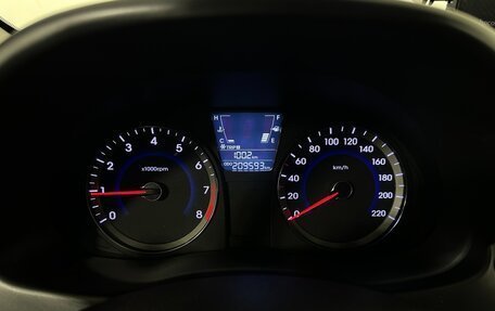 Hyundai Solaris II рестайлинг, 2012 год, 749 700 рублей, 11 фотография