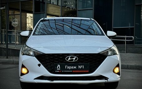 Hyundai Solaris II рестайлинг, 2021 год, 875 000 рублей, 2 фотография