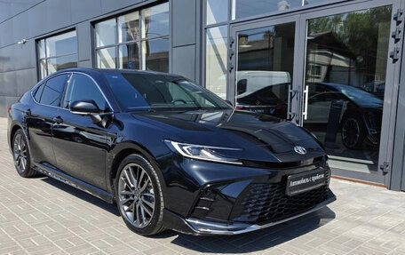 Toyota Camry, 2024 год, 3 990 000 рублей, 3 фотография
