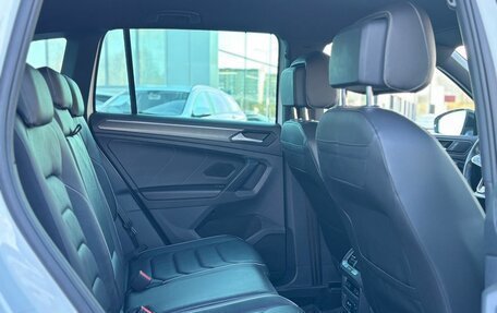 Volkswagen Tiguan II, 2021 год, 4 050 000 рублей, 12 фотография