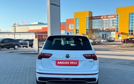 Volkswagen Tiguan II, 2021 год, 4 050 000 рублей, 6 фотография