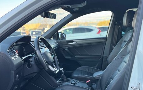 Volkswagen Tiguan II, 2021 год, 4 050 000 рублей, 17 фотография