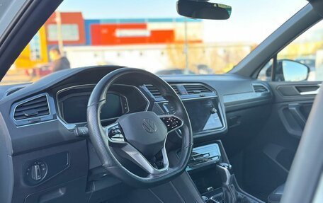 Volkswagen Tiguan II, 2021 год, 4 050 000 рублей, 18 фотография