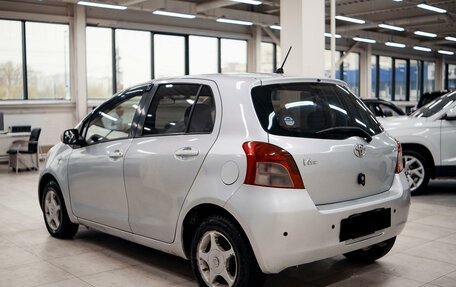 Toyota Vitz, 2005 год, 495 000 рублей, 6 фотография