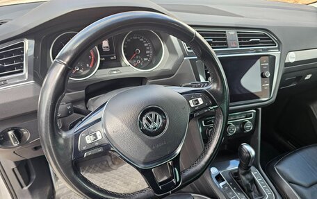 Volkswagen Tiguan II, 2020 год, 3 400 000 рублей, 2 фотография