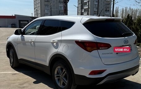 Hyundai Santa Fe III рестайлинг, 2016 год, 2 200 000 рублей, 2 фотография