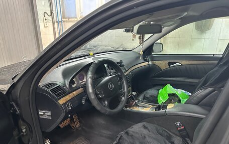 Mercedes-Benz E-Класс, 2008 год, 1 300 000 рублей, 2 фотография
