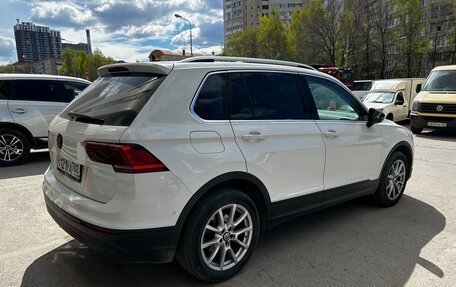 Volkswagen Tiguan II, 2019 год, 1 800 000 рублей, 5 фотография