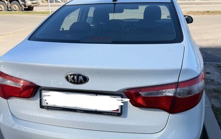 KIA Rio III рестайлинг, 2013 год, 605 000 рублей, 5 фотография