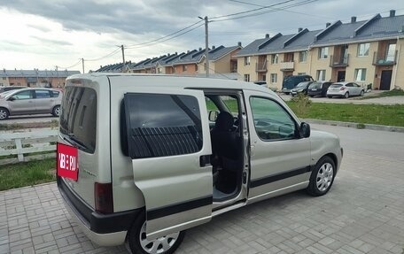 Peugeot Partner II рестайлинг 2, 2004 год, 279 000 рублей, 2 фотография