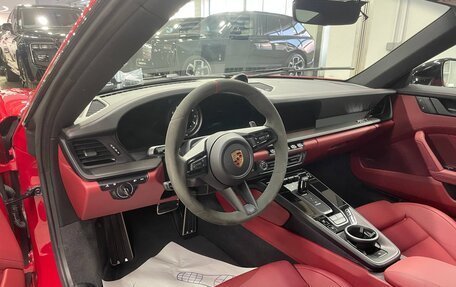 Porsche 911, 2023 год, 22 100 000 рублей, 8 фотография