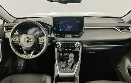 Toyota RAV4, 2025 год, 6 390 000 рублей, 14 фотография