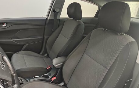Hyundai Solaris II рестайлинг, 2018 год, 1 420 000 рублей, 17 фотография