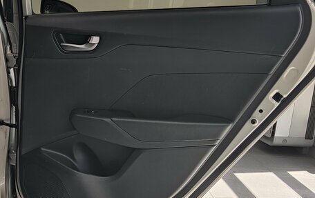 Hyundai Solaris II рестайлинг, 2018 год, 1 420 000 рублей, 32 фотография