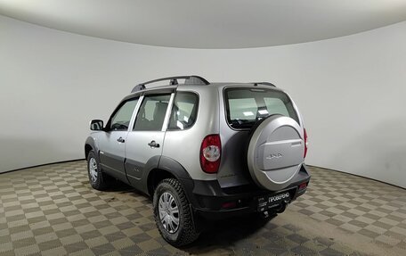 Chevrolet Niva I рестайлинг, 2017 год, 780 000 рублей, 7 фотография