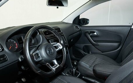 Volkswagen Polo VI (EU Market), 2017 год, 1 311 000 рублей, 5 фотография