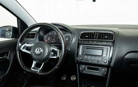 Volkswagen Polo VI (EU Market), 2017 год, 1 311 000 рублей, 13 фотография