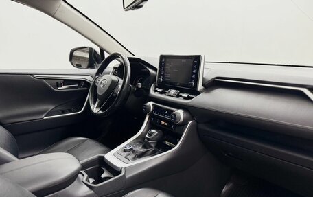 Toyota RAV4, 2020 год, 3 379 000 рублей, 12 фотография