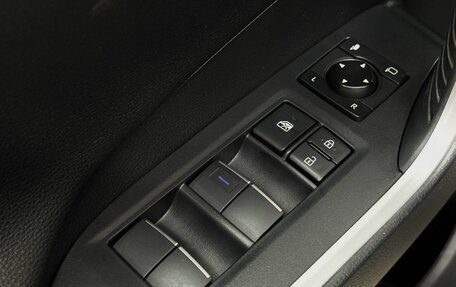 Toyota RAV4, 2020 год, 3 379 000 рублей, 15 фотография