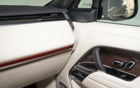 Land Rover Range Rover IV рестайлинг, 2026 год, 26 000 000 рублей, 12 фотография