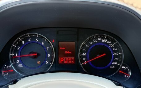 Infiniti FX II, 2009 год, 1 380 000 рублей, 12 фотография