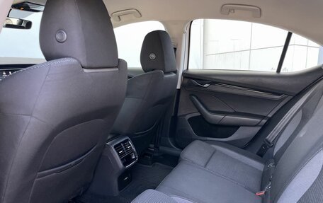 Skoda Octavia IV, 2021 год, 1 998 000 рублей, 13 фотография