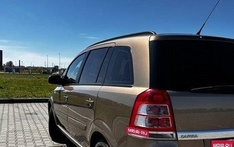 Opel Zafira B, 2012 год, 920 000 рублей, 3 фотография