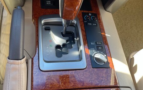Toyota Land Cruiser 200, 2012 год, 3 400 000 рублей, 7 фотография
