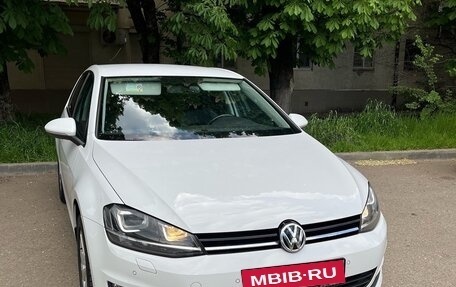 Volkswagen Golf VII, 2013 год, 1 590 000 рублей, 9 фотография