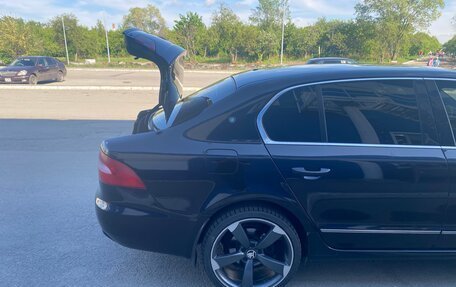 Skoda Superb III рестайлинг, 2011 год, 1 000 000 рублей, 9 фотография