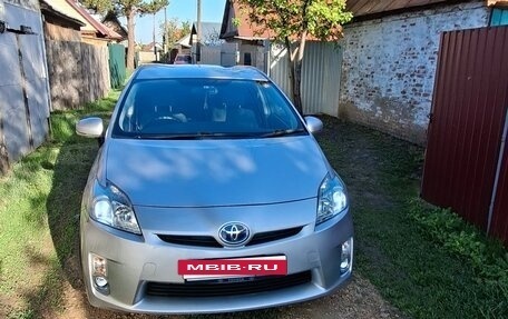 Toyota Prius, 2011 год, 1 250 000 рублей, 4 фотография