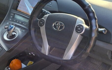 Toyota Prius, 2011 год, 1 250 000 рублей, 16 фотография
