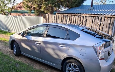 Toyota Prius, 2011 год, 1 250 000 рублей, 18 фотография