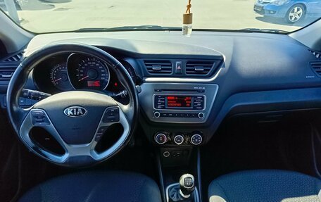 KIA Rio III рестайлинг, 2015 год, 999 000 рублей, 16 фотография