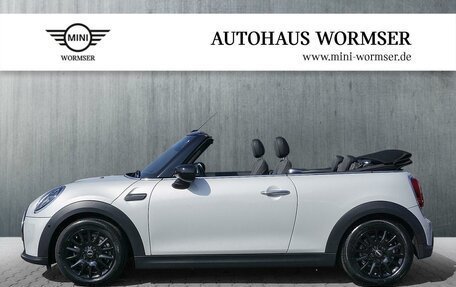 MINI Cabrio, 2022 год, 2 720 000 рублей, 4 фотография