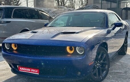 Dodge Challenger III рестайлинг 2, 2021 год, 5 150 000 рублей, 1 фотография