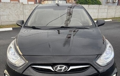 Hyundai Solaris II рестайлинг, 2013 год, 1 000 000 рублей, 1 фотография
