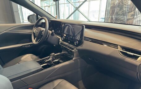 Lexus RX IV рестайлинг, 2025 год, 7 990 000 рублей, 17 фотография