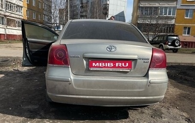 Toyota Avensis III рестайлинг, 2004 год, 300 000 рублей, 1 фотография