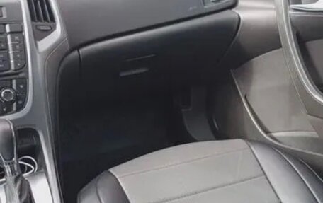 Opel Astra J, 2013 год, 980 000 рублей, 8 фотография