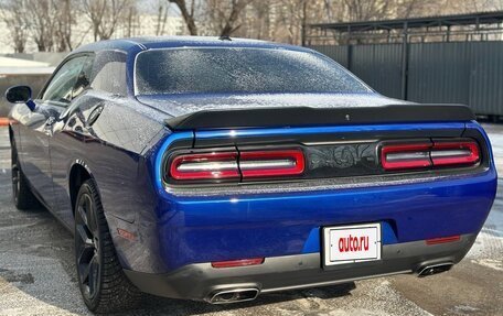 Dodge Challenger III рестайлинг 2, 2021 год, 5 150 000 рублей, 5 фотография