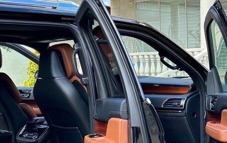 Lincoln Navigator, 2017 год, 4 788 000 рублей, 2 фотография