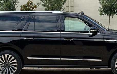 Lincoln Navigator, 2017 год, 4 788 000 рублей, 11 фотография