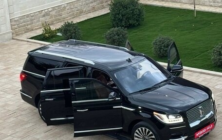 Lincoln Navigator, 2017 год, 4 788 000 рублей, 21 фотография