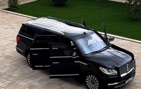 Lincoln Navigator, 2017 год, 4 788 000 рублей, 32 фотография